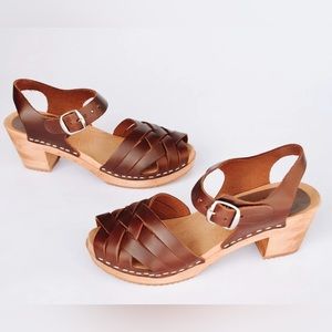 Mia Woven Brown Leather Ankle Strap Swedish Wooden Clogs size 38 Classic Boho